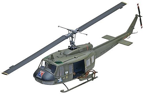 Revell 1/32 UH-1D Huey Gunship
