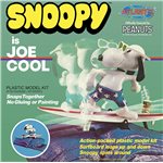Snoopy Joe Cool Surfing Motorized Snap Together Plastic Model Ki