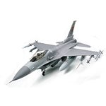 1/32 Lockheed Martin F-16Cj Blk 50 Plastic Model Airplane Kit